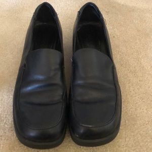 Authentic used black Gucci loafers